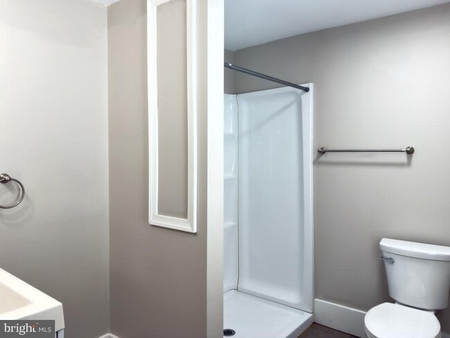 Building Photo - 14 3rd