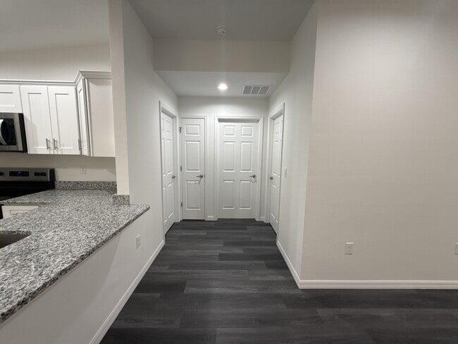 Building Photo - 2234 NW 65th Pl