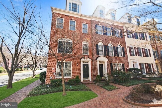 Building Photo - 8831 Ashgrove House Ln