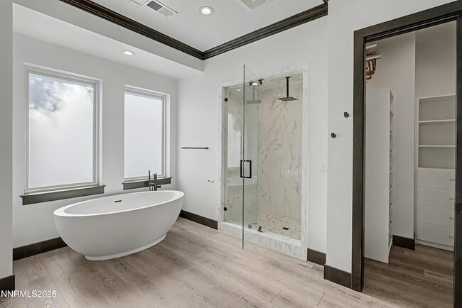 Building Photo - 20765 Parc Forêt Dr