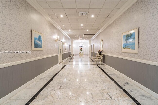 Building Photo - 3800 S Ocean Dr