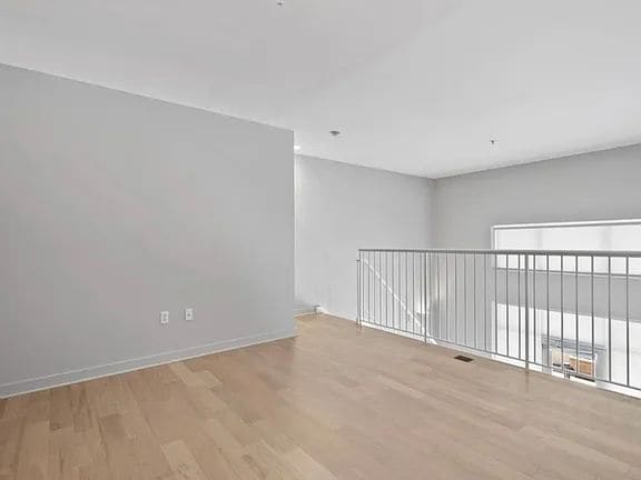 Building Photo - Spacious  contemporary, ultimate urban chic Loft  in the heart of downtown San Jose