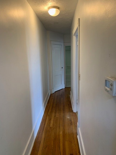 Building Photo - 2916 Clermont Ave