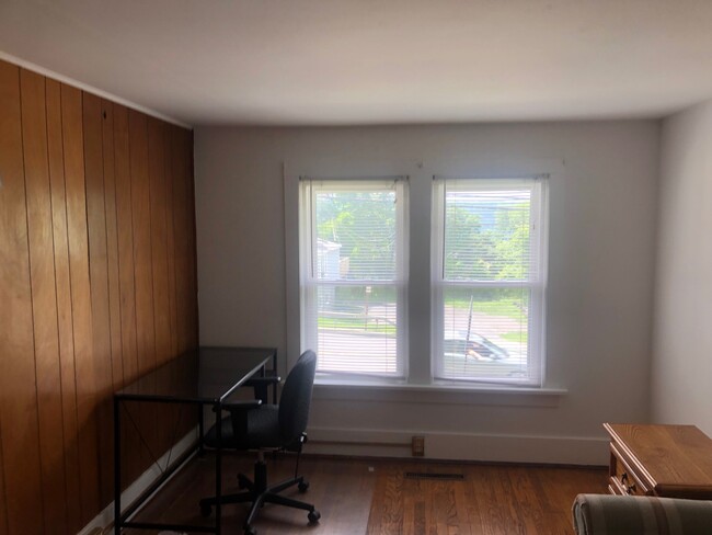 1st Bedroom in 3 bedroom unit (unit 1) - 765 S Aurora St