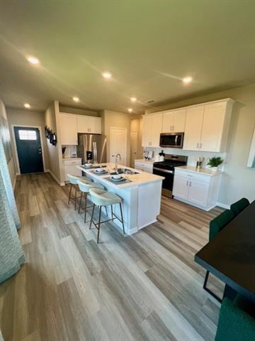 Building Photo - 4211 Lavon Dr