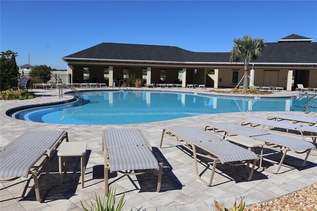 Building Photo - 8627 SW 45th Ct