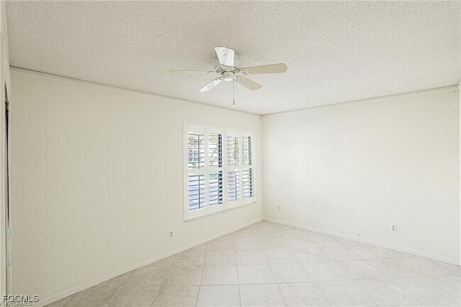 Building Photo - 15126 Parkside Dr