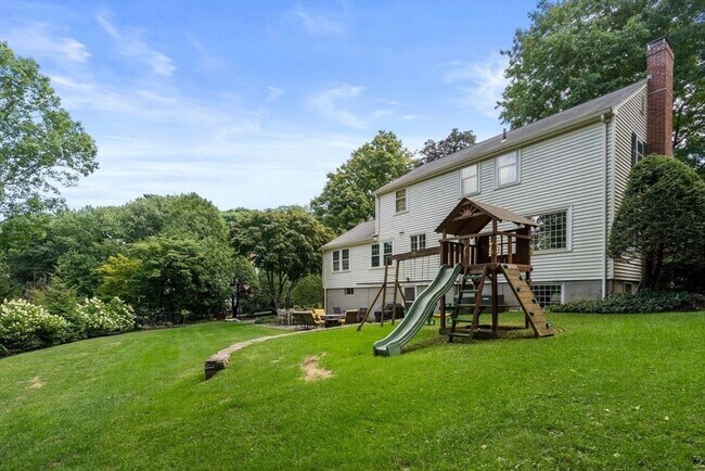 Building Photo - 11 Nantucket Rd