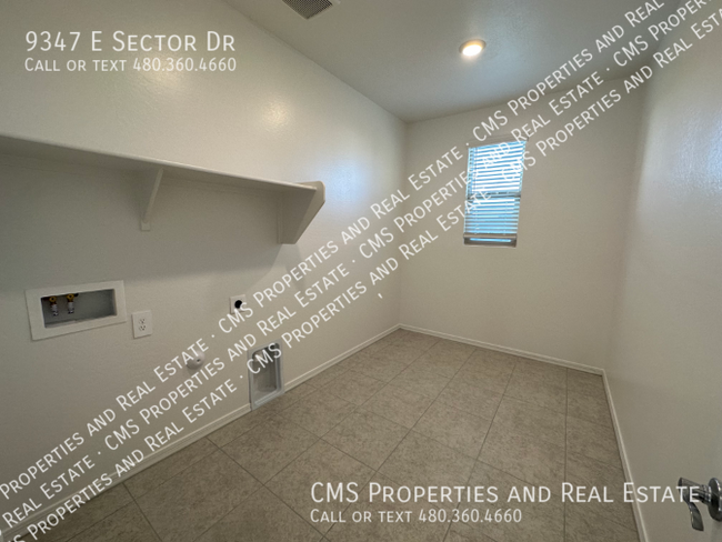 Building Photo - 9347 E Sector Dr