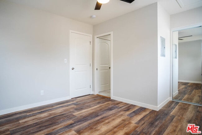 Building Photo - 1131 N Sierra Bonita Ave