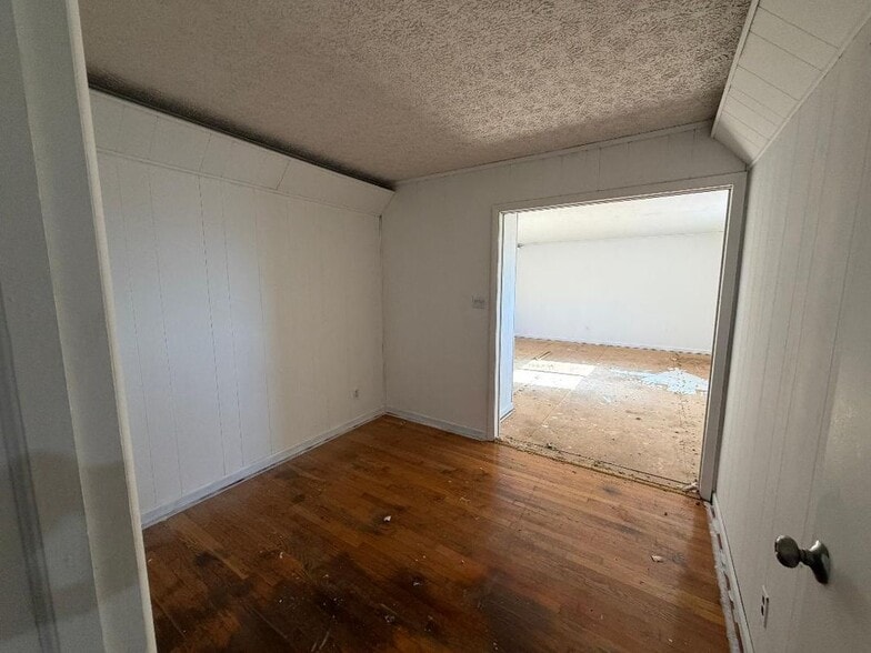 Building Photo - 155 Flannagan Dr