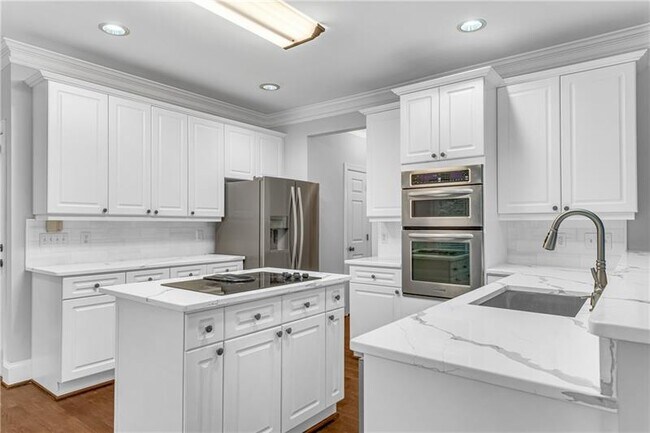 Building Photo - 1200 Chelsey Ln