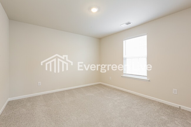 Building Photo - now