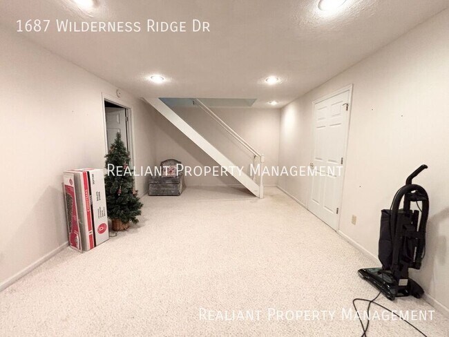 Building Photo - 1687 Wilderness Ridge Dr