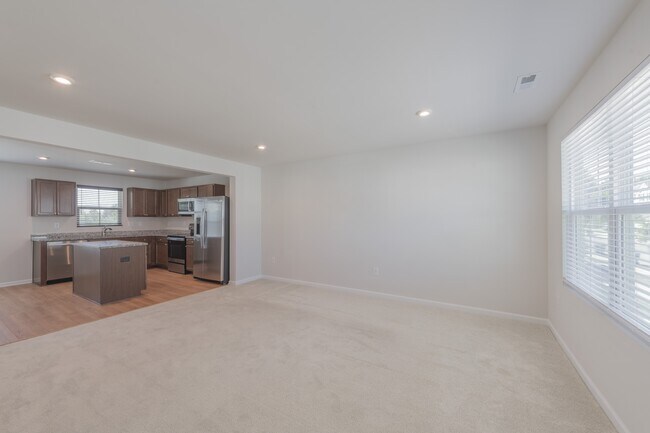 Building Photo - 4614 Black Drum Dr