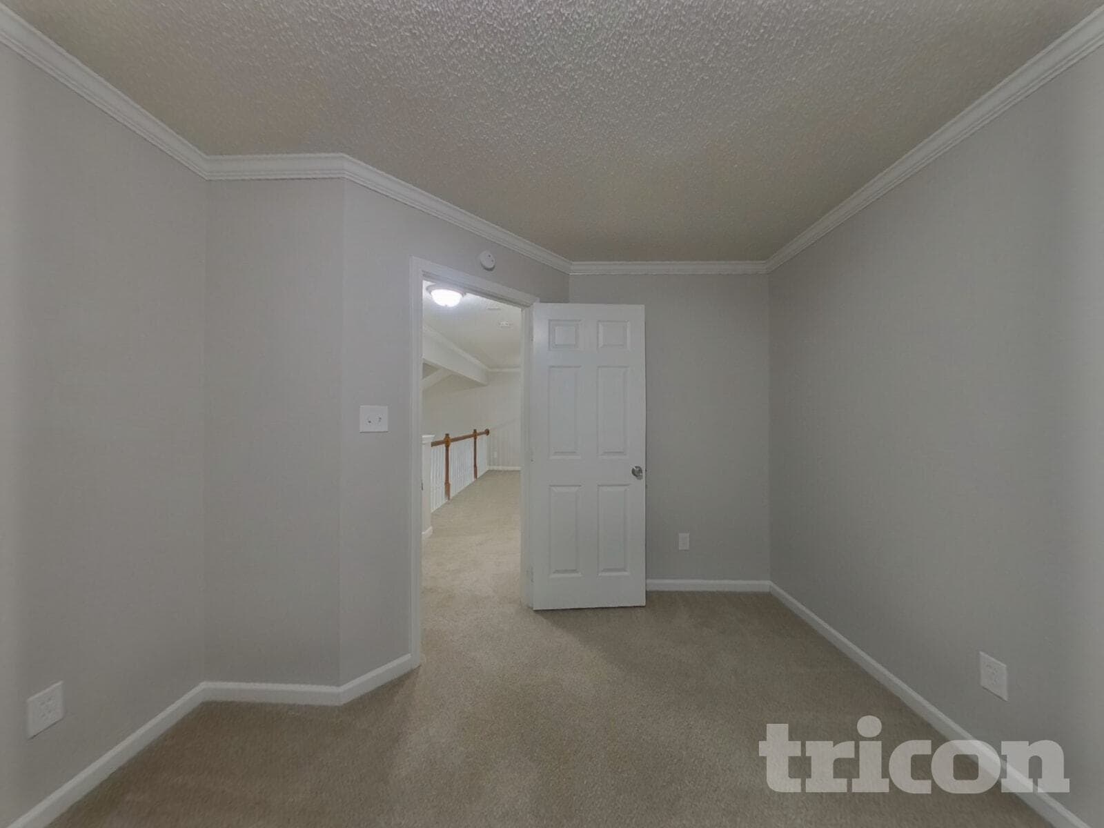 Building Photo - 149 Lantana Dr