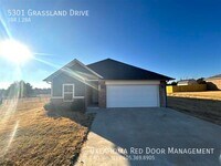 Building Photo - 5301 Grassland Dr