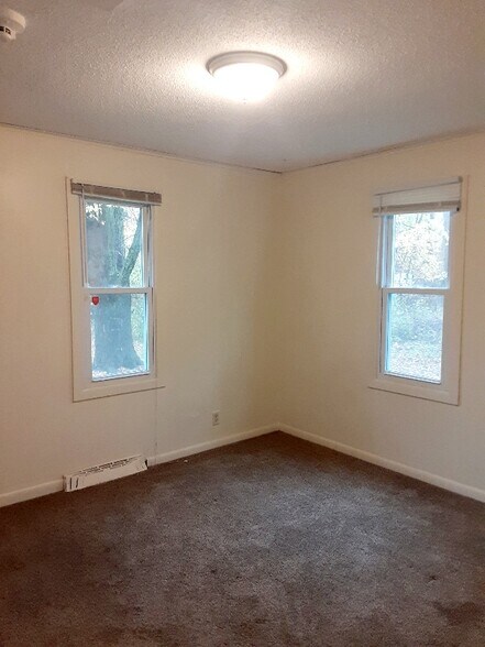 Building Photo - 1636 Berrien Ave