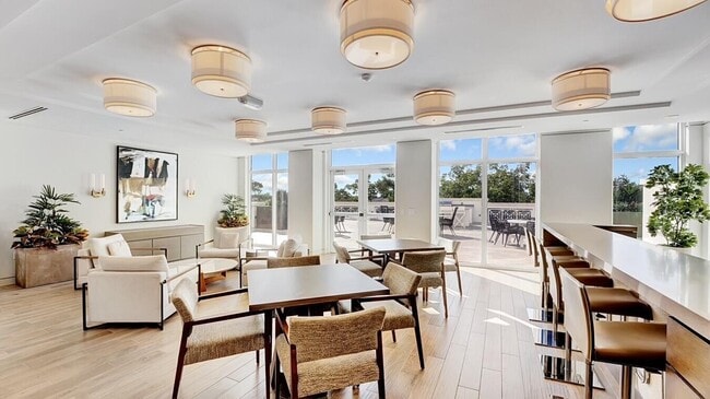Building Photo - 3200 S Ocean Blvd