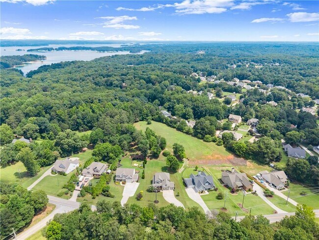 Building Photo - 6292 Gaines Ferry Rd