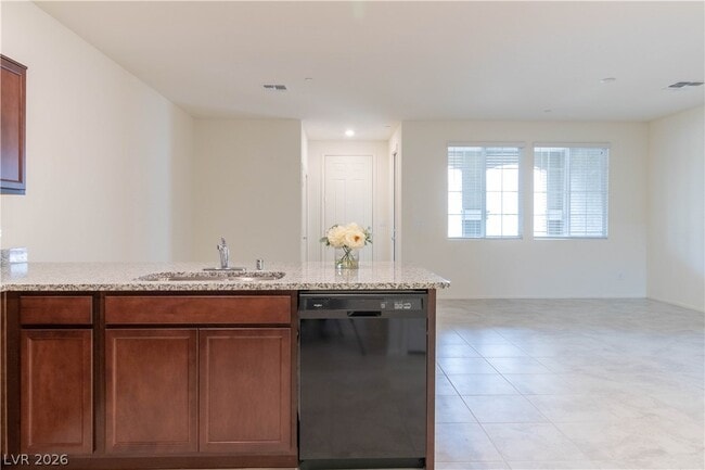 Building Photo - 3208 Brynley Ave