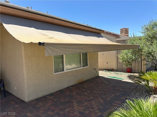 Building Photo - 7453 Crested Quail St