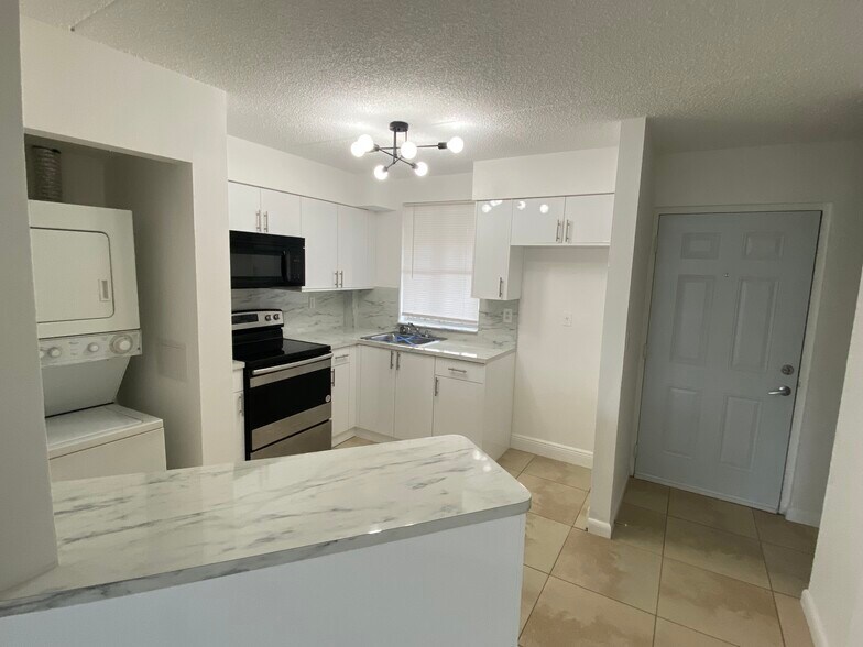 Building Photo - 6045 Northwest 186th Street