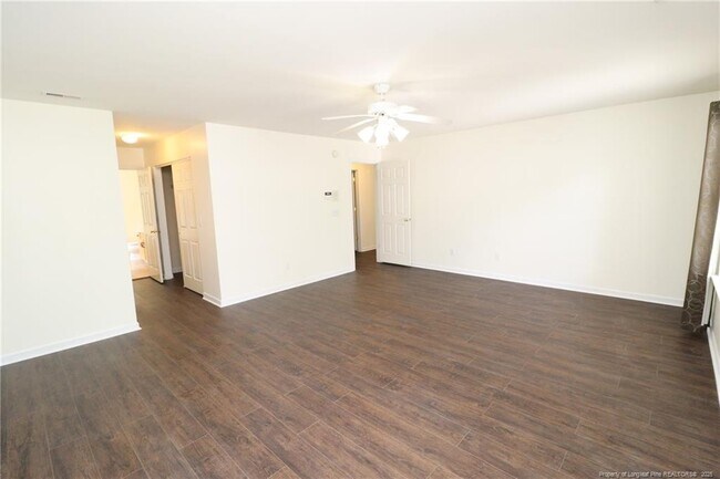 Building Photo - 2114 Frissell Ave