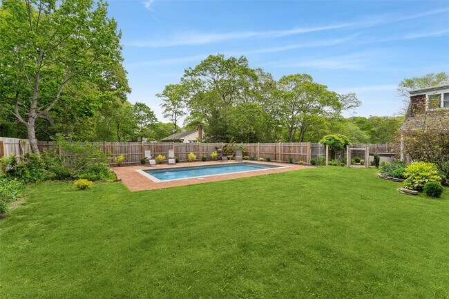 Building Photo - 21 Summit Blvd