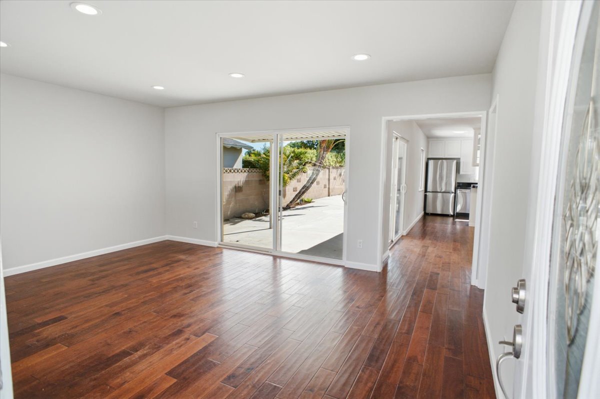 Building Photo - 7737 Minstrel Ave