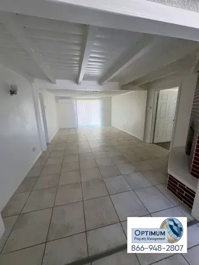 Building Photo - 13851 Pawnee Rd