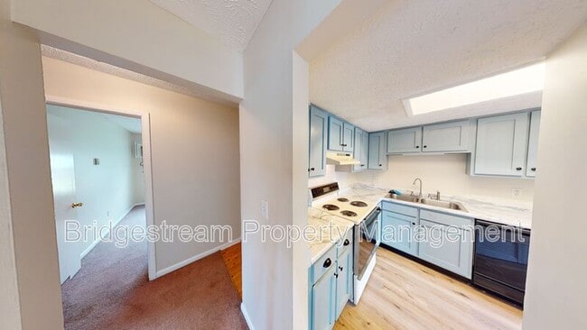 Building Photo - 1431 Minstrel Dr