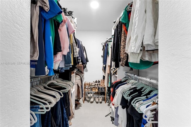 Building Photo - 551 SW 127th Ave