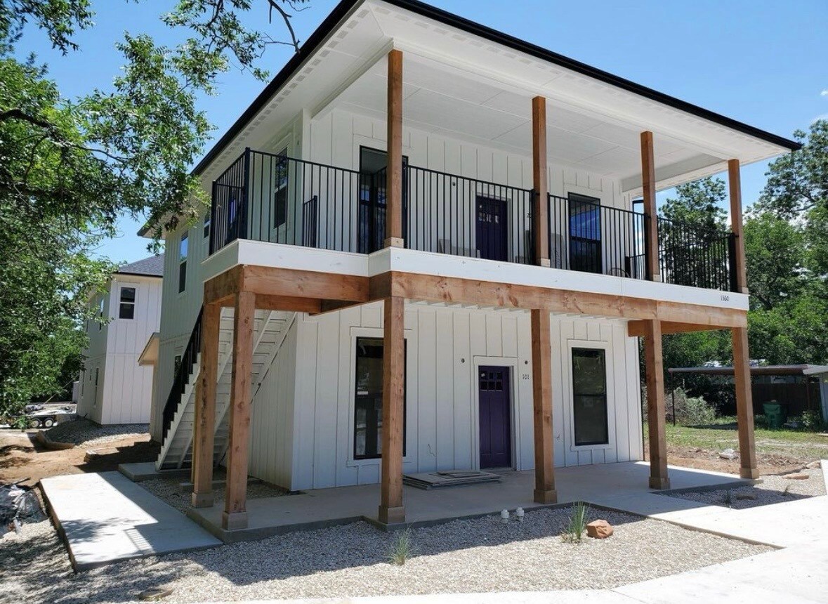Building Photo - 1360 W Mc Neill