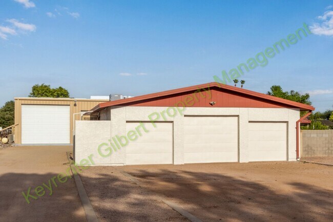 Building Photo - Beautiful Gilbert Home with Shared Pool — Perfect Location & Modern Upgrades!