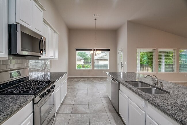 Building Photo - 612 Winnsboro Cove