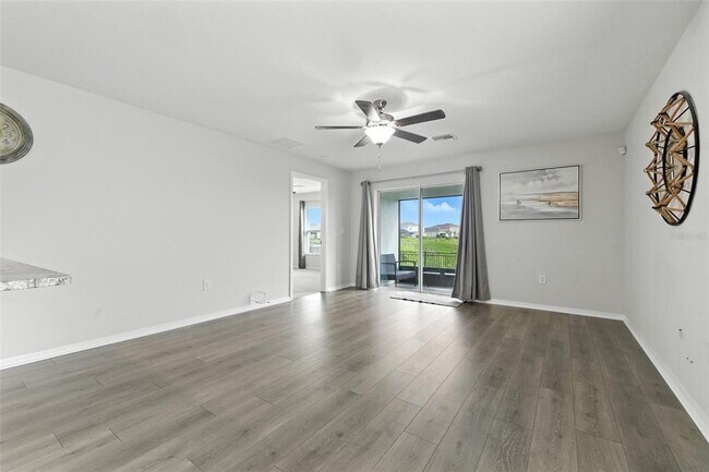 Building Photo - 3903 Silver Strand Trl