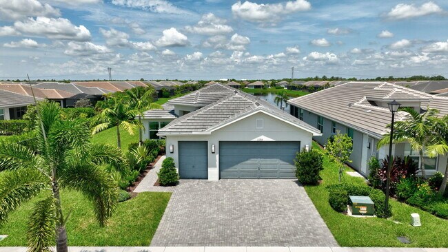 Building Photo - 11766 SW Poseidon Way