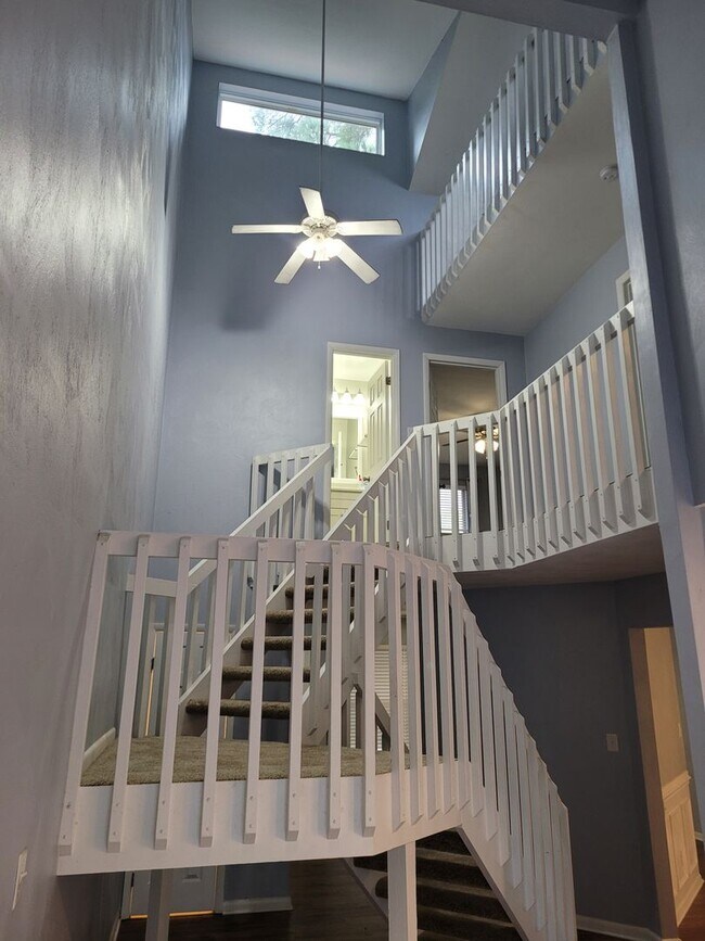 Building Photo - REAGAN WOODS Cul-De-Sac Home