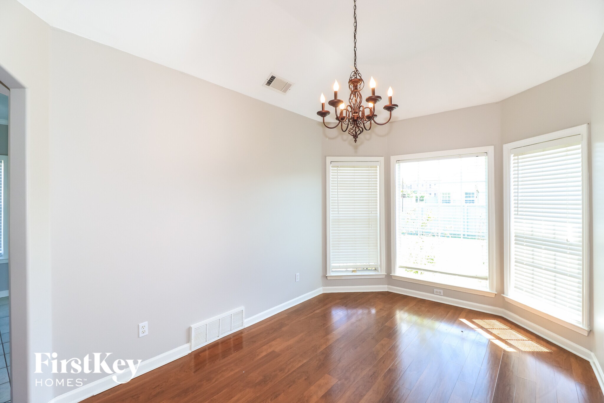 Building Photo - 8181 Short Grass Cove