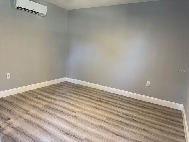 Building Photo - 5504 60th Way N