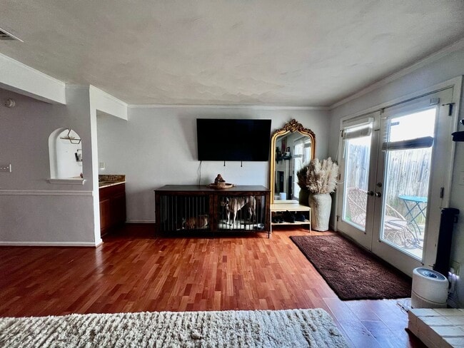 Building Photo - Come see this gorgeous townhouse in the desirable Ocean Lakes community!
