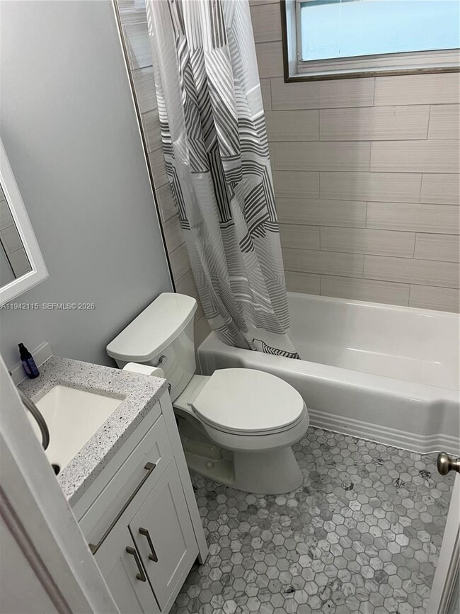 Building Photo - 334 Washington Ave