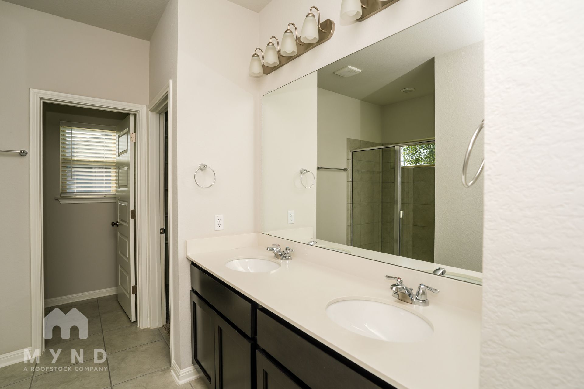 Building Photo - 708 Hays Hill Dr