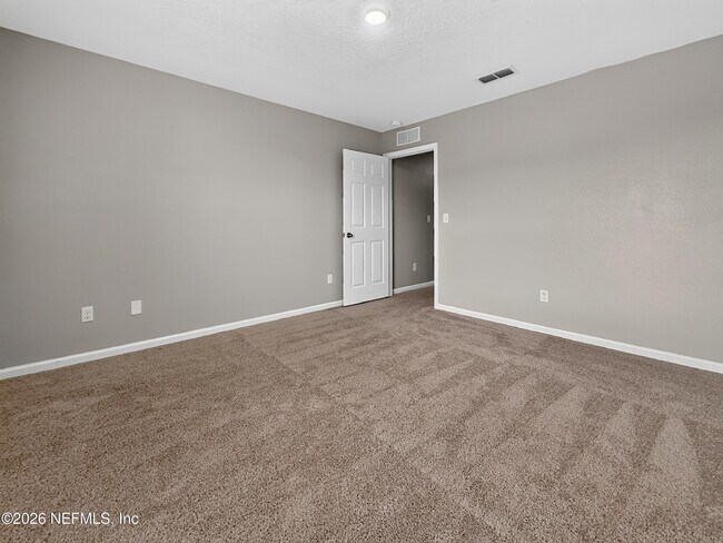 Building Photo - 940 Capitol Pkwy
