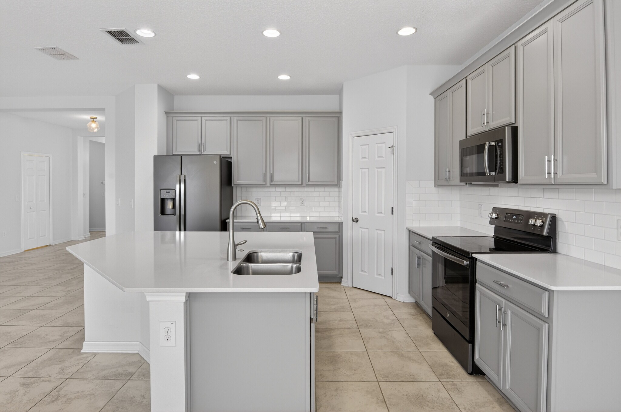 Building Photo - 3649 Vega Creek Dr