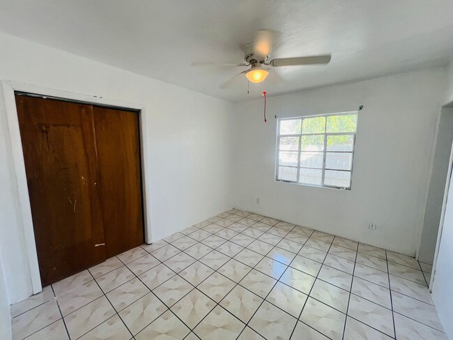 Building Photo - 129 Tassie Way