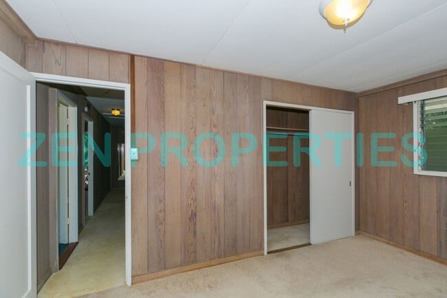 Building Photo - a 3 bdrm, 1 bath home for rent in Niu Valley