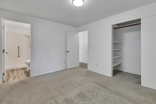 Building Photo - 7401 56th Ave Ct NW