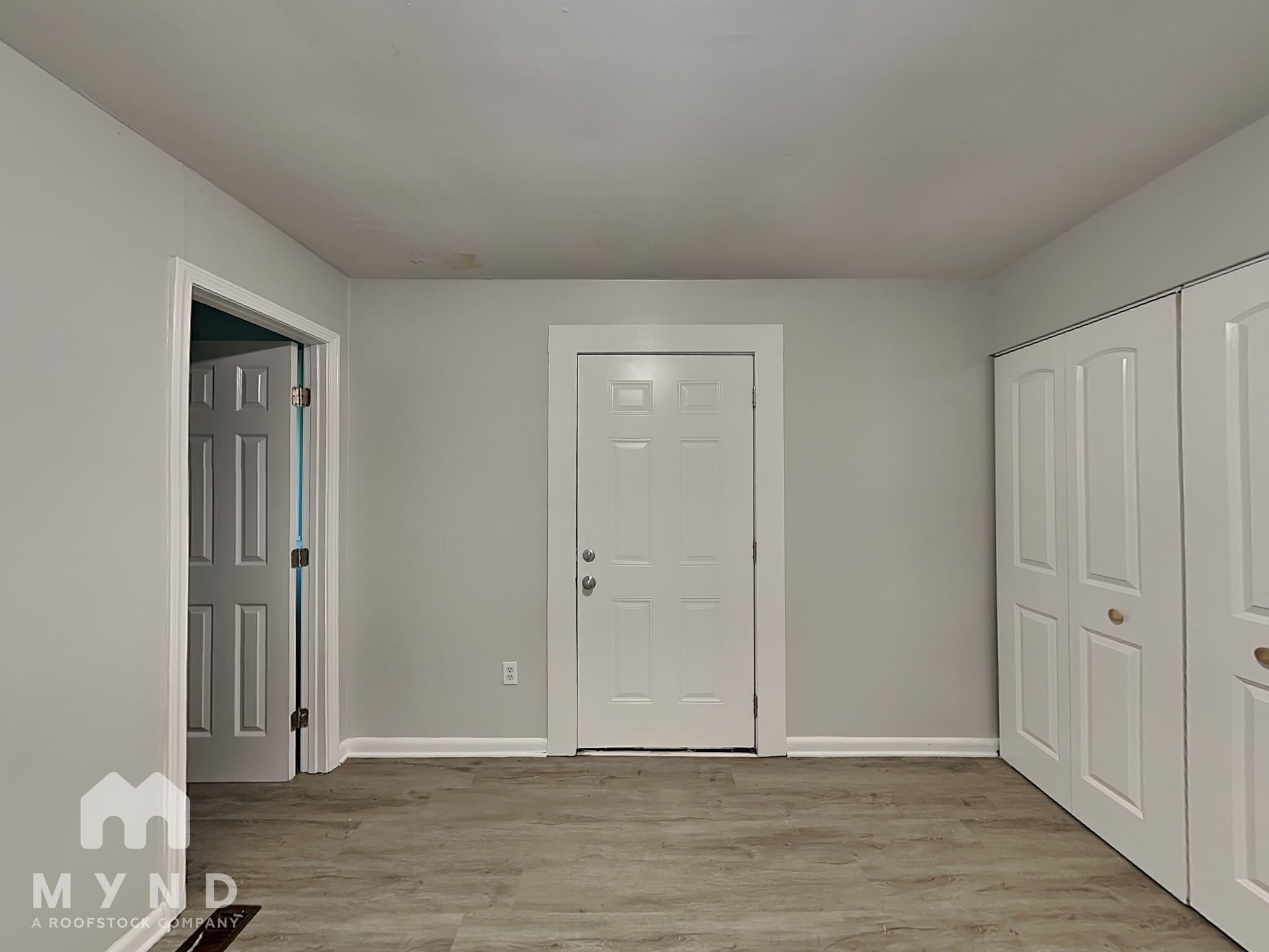 Building Photo - 438 Greenhill Way
